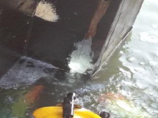  Underwater Repair